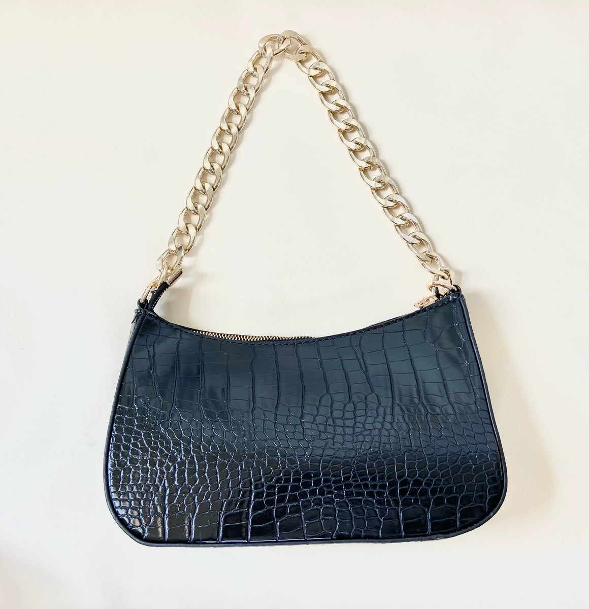 Chain Croc Baguette Bag